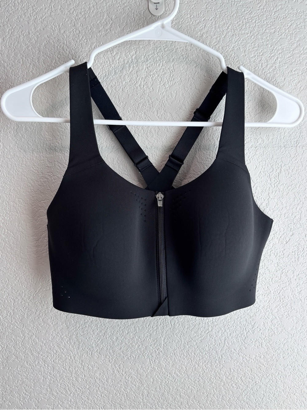VSX Featherweight Max Front Close Sports Bra Black Women’s Size 36C
